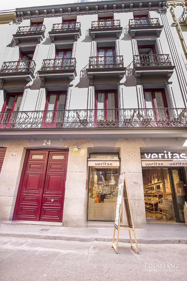 דירות מדריד Chueca Gran Via Recoletos Libertad 24 8 מראה חיצוני תמונה
